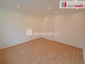 Pronájem bytu 2+kk, Úvaly, Štefánikova, 65 m2