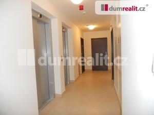 Pronájem bytu 2+kk, Praha - Horní Měcholupy, Mantovská, 46 m2