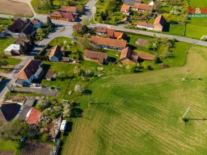 Prodej pozemku pro bydlení, Ostřetín - Vysoká u Holic, 2427 m2