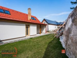 Prodej rodinného domu, Ostrov u Macochy, 155 m2