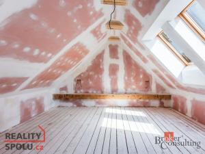 Prodej rodinného domu, Ostrov u Macochy, 155 m2