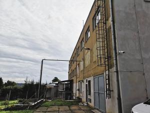 Prodej výrobních prostor, Rozsíčka, 1600 m2