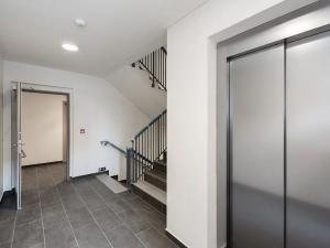 Pronájem bytu 2+kk, Praha - Háje, Sochorcova, 82 m2