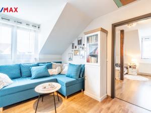 Prodej rodinného domu, Neveklov, Husova, 280 m2