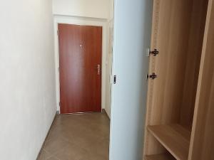 Pronájem bytu 1+kk, Praha - Horní Měcholupy, Hornoměcholupská, 30 m2