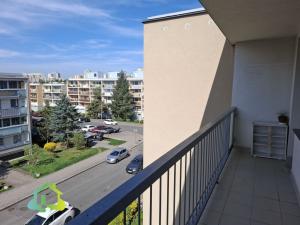 Pronájem bytu 2+kk, Praha, Proutěná, 50 m2