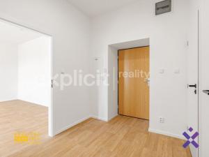 Prodej bytu 2+kk, Hostovlice, 56 m2