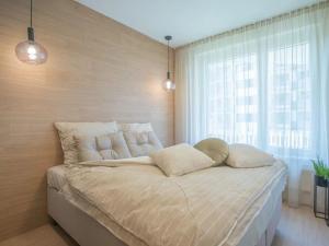 Prodej bytu 1+kk, Praha - Hlubočepy, Gollové, 33 m2