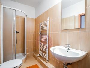 Pronájem bytu 3+kk, Praha - Podolí, Jeremenkova, 90 m2
