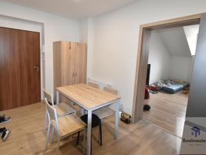 Pronájem bytu 2+1, Ústí nad Labem - Ústí nad Labem-centrum, Velká Hradební, 47 m2