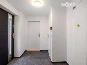 Prodej bytu 1+kk, Praha - Zbraslav, Elišky Přemyslovny, 25 m2