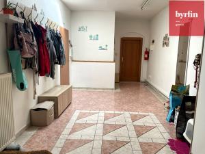 Pronájem bytu 2+kk, Opava, Dolní náměstí, 90 m2