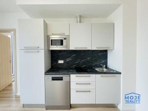 Pronájem bytu 2+kk, Plzeň - Jižní Předměstí, Kotkova, 39 m2