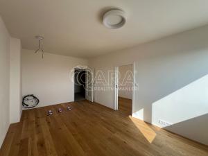 Pronájem bytu 2+kk, Praha - Strašnice, Černokostelecká, 45 m2