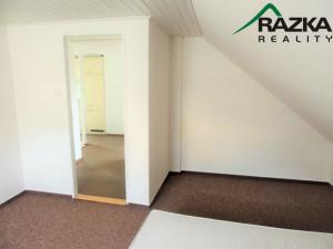 Pronájem bytu 2+1, Stříbro - Jezerce, 60 m2