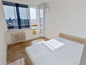 Pronájem bytu 2+1, Třebíč, Velkomeziříčská, 52 m2