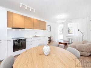 Prodej bytu 4+kk, Praha - Modřany, Botevova, 76 m2