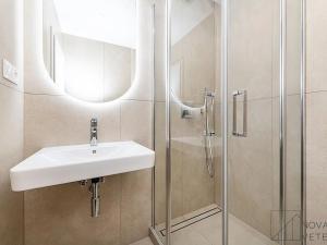 Prodej bytu 4+kk, Praha - Modřany, Botevova, 76 m2