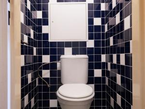 Prodej bytu 2+kk, Praha - Libeň, K Okrouhlíku, 43 m2