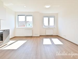 Pronájem bytu 1+kk, Brno, Slatinská, 32 m2