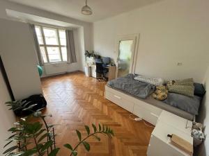 Pronájem bytu 2+1, Praha - Vršovice, Minská, 75 m2