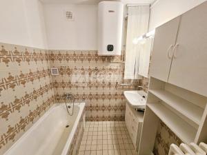 Prodej bytu 5+1, Znojmo - Oblekovice, Nová Oblekovická, 99 m2