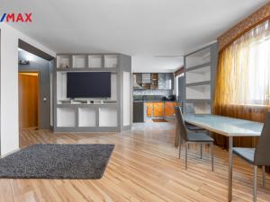 Prodej bytu 2+kk, Karlovy Vary, Horova, 86 m2