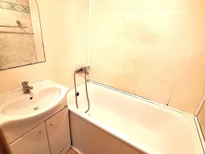 Pronájem bytu 2+1, Plzeň, Habrmannova, 53 m2