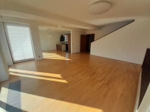 Prodej rodinného domu, Úholičky, Nade Dvorem, 198 m2