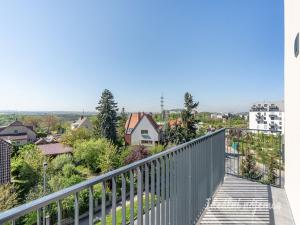Pronájem bytu 2+kk, Praha - Kyje, Za černým mostem, 37 m2