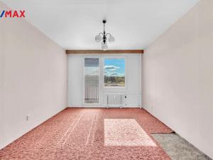 Prodej bytu 4+1, Hostinné, J. A. Komenského, 76 m2