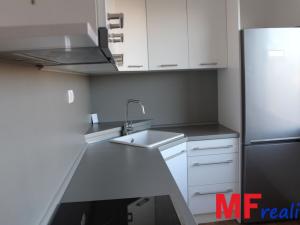Pronájem bytu 2+1, Hradec Králové - Nový Hradec Králové, Mandysova, 61 m2