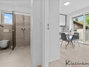 Prodej bytu 1+kk, Zlín - Malenovice, Pod Hradem I, 32 m2