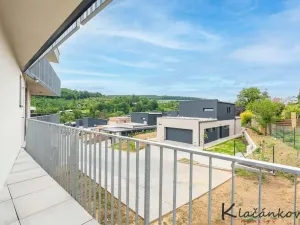 Prodej bytu 1+kk, Zlín - Malenovice, Pod Hradem I, 32 m2