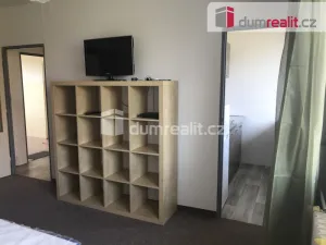 Pronájem bytu 1+1, Praha - Prosek, Veltruská, 27 m2