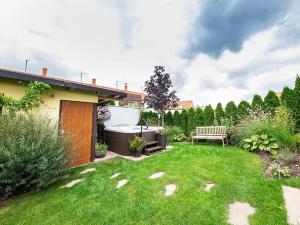 Prodej rodinného domu, Drahelčice, Husova, 105 m2