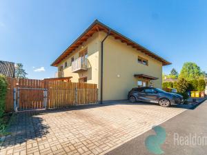 Prodej bytu 1+kk, Mukařov - Srbín, Šípková, 28 m2