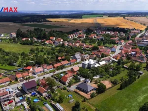 Prodej pole, Podomí, 1938 m2