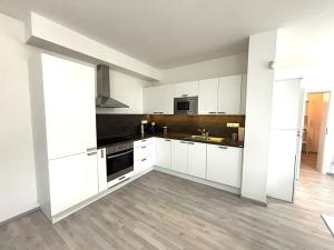 Pronájem kanceláře, Praha - Vysočany, Za Krejcárkem, 69 m2