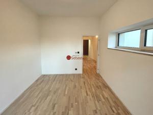 Pronájem bytu 2+kk, Hořice, Sladkovského, 32 m2