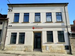 Pronájem bytu 2+kk, Hořice, Sladkovského, 32 m2