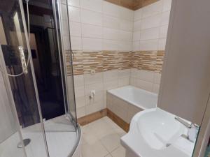 Prodej bytu 3+1, Meziboří, J. A. Komenského, 61 m2