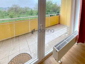 Pronájem bytu 1+kk, Praha - Kyje, Sicherova, 35 m2