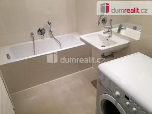 Pronájem bytu 2+kk, Praha - Vršovice, 28. pluku, 55 m2