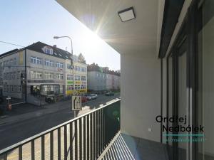Pronájem bytu 1+kk, Zlín, Kvítková, 33 m2