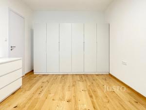 Pronájem bytu 2+kk, Praha - Vinohrady, Závišova, 57 m2