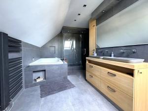 Prodej bytu 4+kk, Zlín, Kamenná, 169 m2