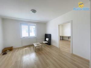 Pronájem bytu 2+1, Praha - Strašnice, U trati, 49 m2