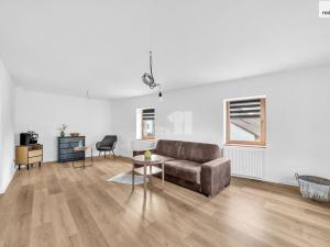 Pronájem rodinného domu, Šluknov, Dvořákova, 170 m2