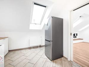 Pronájem bytu 1+kk, České Budějovice, Matice školské, 45 m2